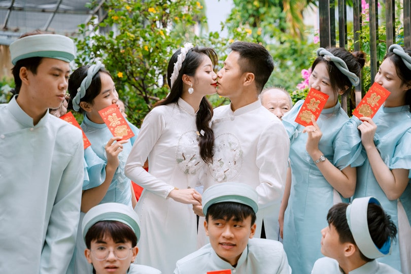 Đám cưới độc lạ trong mùa mưa bão tại miền Bắc Đám cưới độc lạ trong mùa mưa bão tại miền Bắc