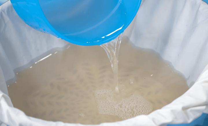 Chuyên gia hướng dẫn cách xử lý nước lũ lụt thành nước sinh hoạt