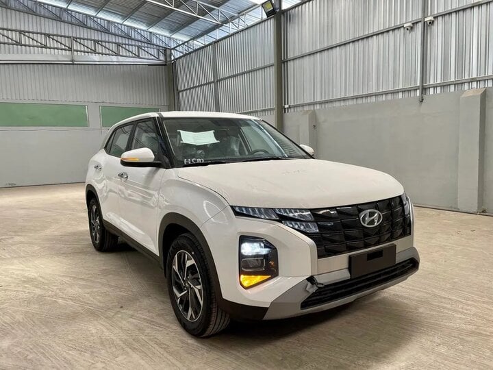 Có 700-800 triệu đồng nên mua xe sedan 5 chỗ nào?