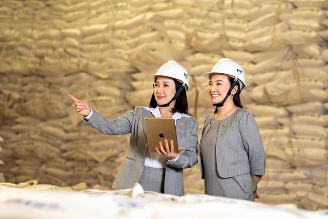 Đặng Huỳnh Ức My Kế Nhiệm Mẹ Làm Chủ Tịch TTC AgriS