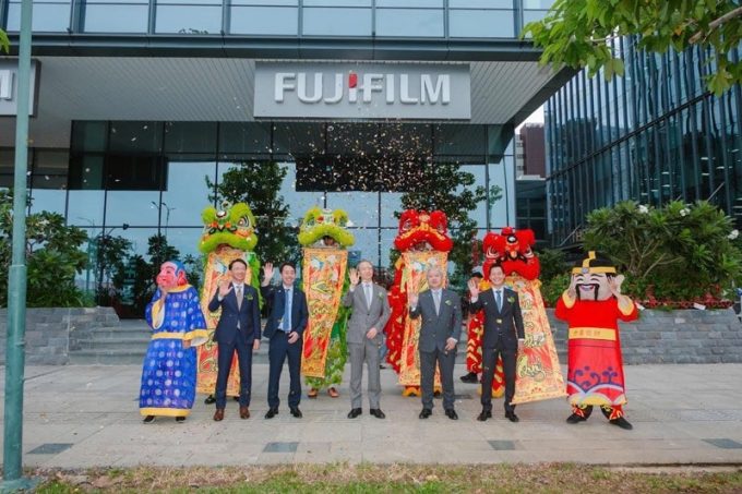 Fujifilm Khai Trương Trụ Sở Mới Tại Việt Nam: Tầm Nhìn "Trao Nụ Cười Đến Thế Giới"