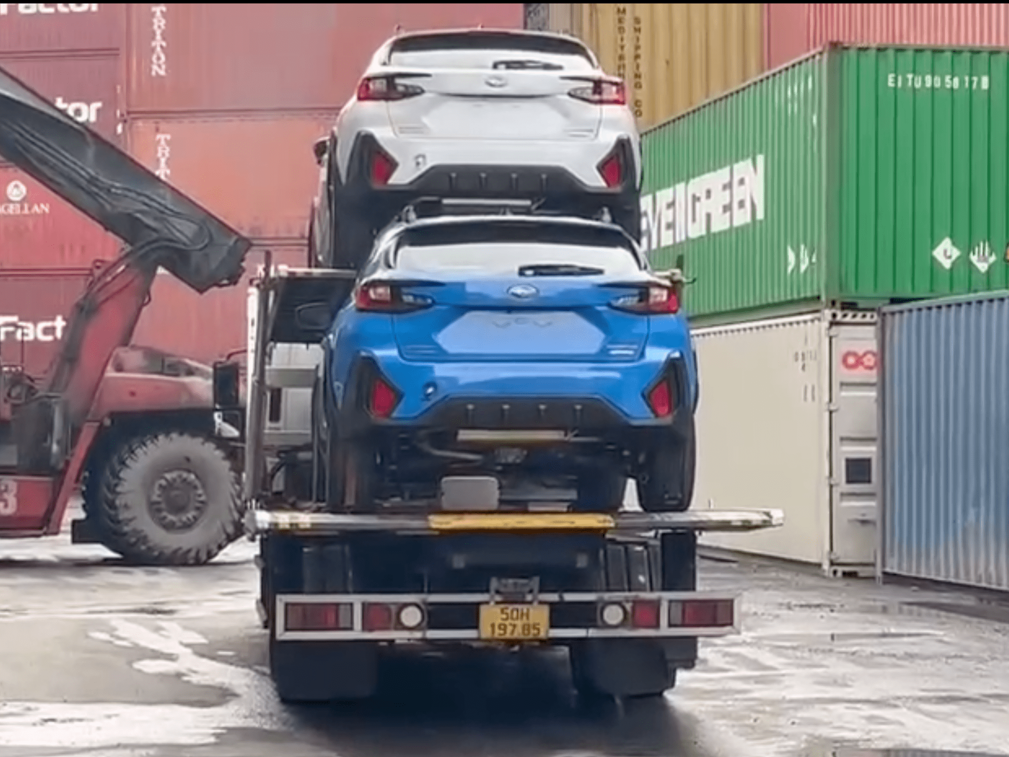 Subaru Crosstrek 2024 đã cập cảng Việt Nam, chờ ra mắt tháng sau