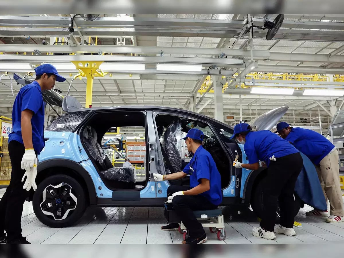 Trung Quốc kêu gọi các hãng giữ công nghệ xe điện chủ chốt trong nước, ra nước ngoài chỉ lắp ráp Trung Quốc kêu gọi các hãng giữ công nghệ xe điện chủ chốt trong nước, ra nước ngoài chỉ lắp ráp